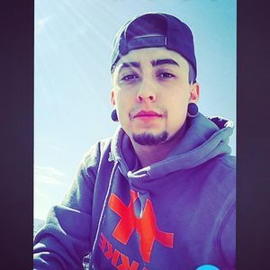 Meet your Posher, Aaron